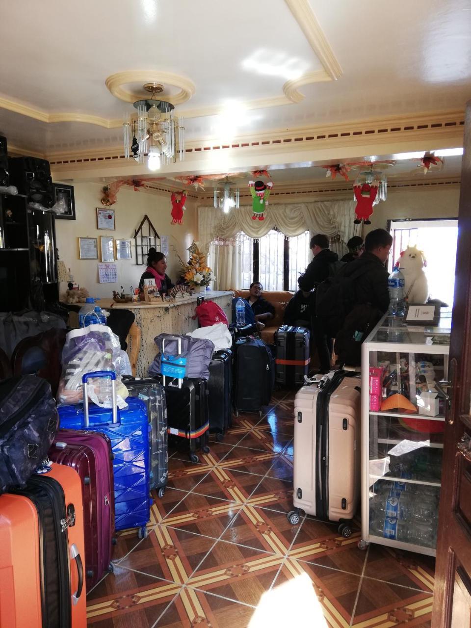 Hotel Aguilar Ουγιούνι Εξωτερικό φωτογραφία